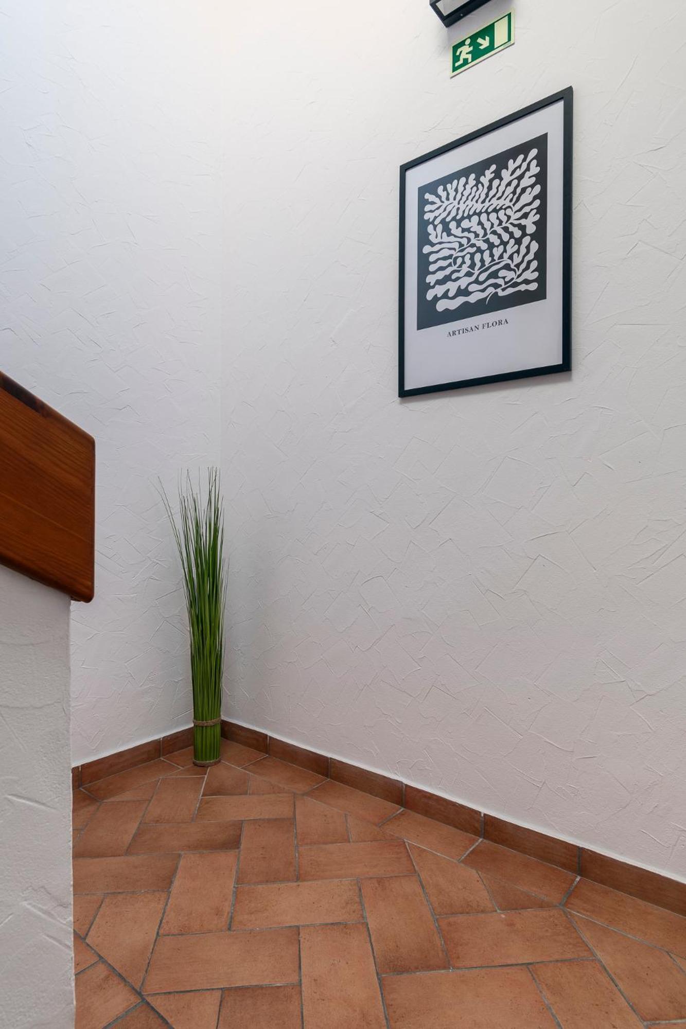 Hotel Feel Good House Notincs Exterior foto